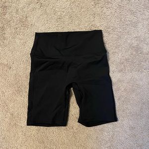 8” biker shorts